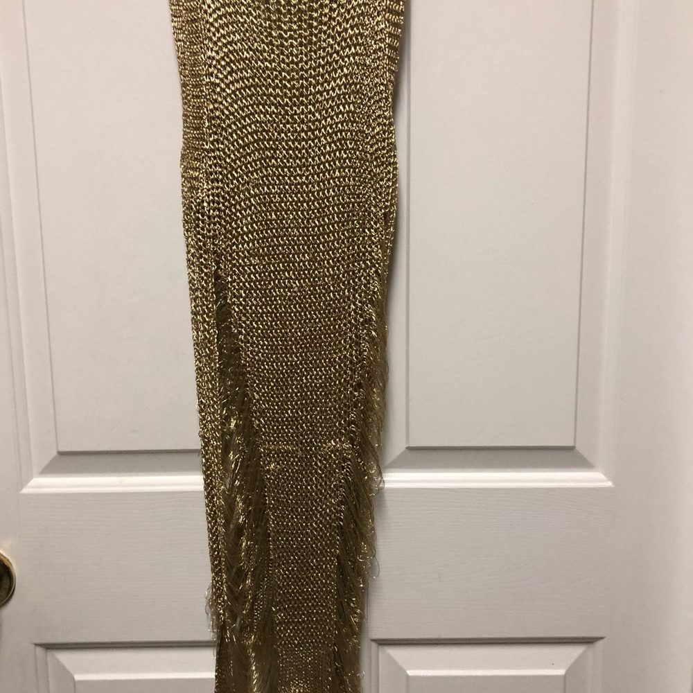 Top dress - Picture 3 of 5